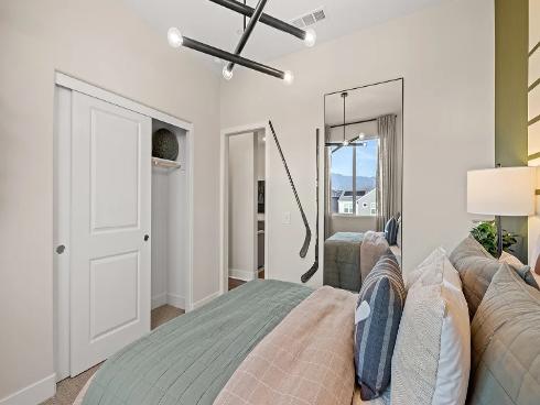 840  Sonia  , Irvine, CA