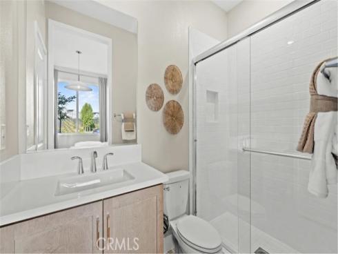 924  Chinon  , Irvine, CA