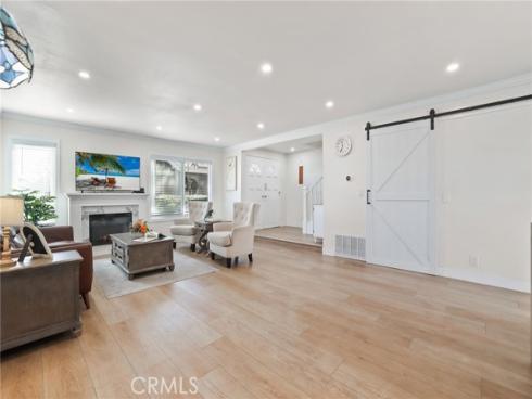 10  Goldenbush  , Irvine, CA