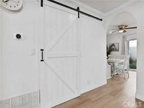 10  Goldenbush  , Irvine, CA