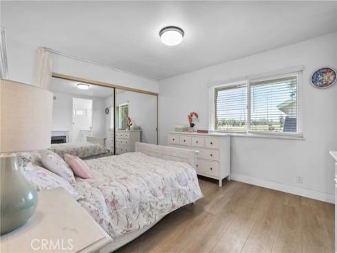 10  Goldenbush  , Irvine, CA