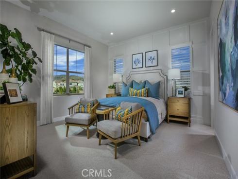 222  Maricopa  , Irvine, CA