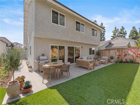 10  Poinsettia  , Irvine, CA