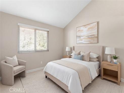 10  Poinsettia  , Irvine, CA