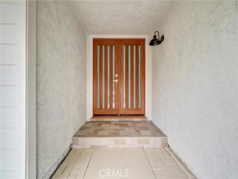 15335  Seine  , Irvine, CA