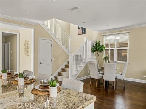 112  Mangrove Banks  , Irvine, CA