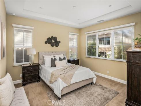 112  Mangrove Banks  , Irvine, CA