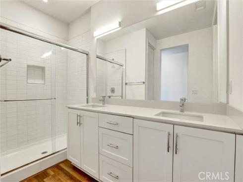 365  Placemark  , Irvine, CA