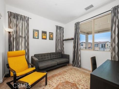 165  Frame  , Irvine, CA