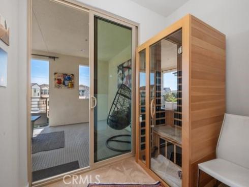 165  Frame  , Irvine, CA