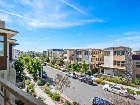 165  Frame  , Irvine, CA