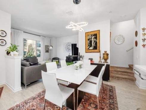 165  Frame  , Irvine, CA