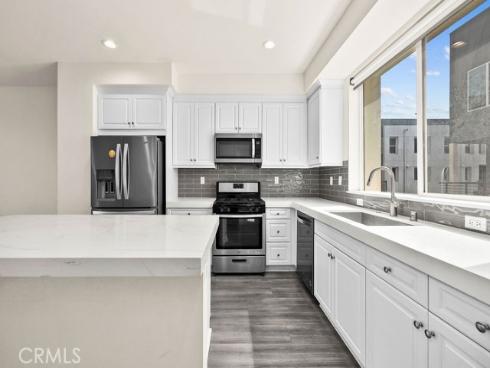 159  Steely  , Irvine, CA