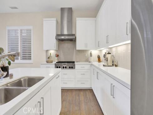 163  Linda   Vista, Irvine, CA