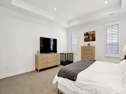 163  Linda   Vista, Irvine, CA