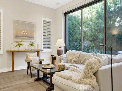 163  Linda   Vista, Irvine, CA