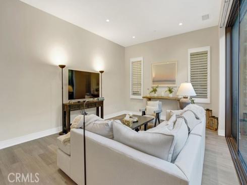 163  Linda   Vista, Irvine, CA