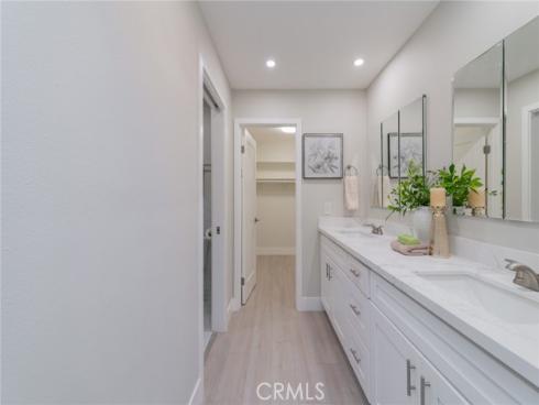 14  Gumwood  , Irvine, CA