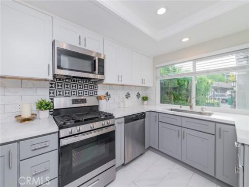 14  Gumwood  , Irvine, CA