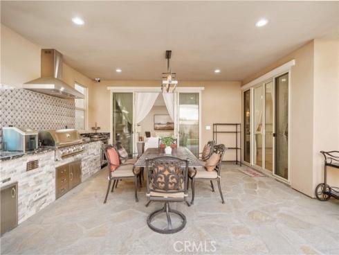 27  Gillman   Street, Irvine, CA