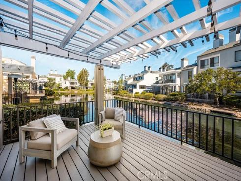 30  Waterway  43 , Irvine, CA