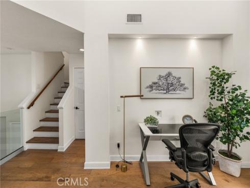 30  Waterway  43 , Irvine, CA