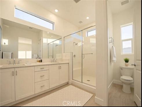 241  Proctor  , Irvine, CA