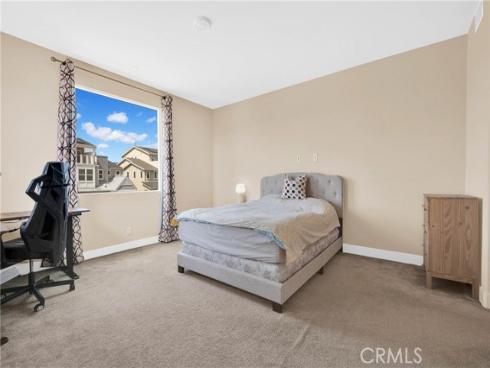 125  Source  , Irvine, CA