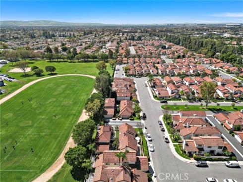 15  Milazzo  , Irvine, CA