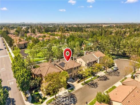 8  Healdsbury  , Irvine, CA