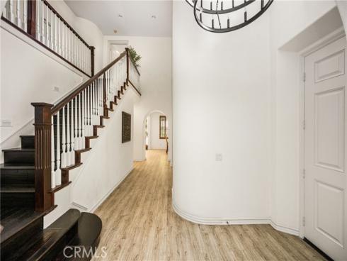 40  Paso Robles  , Irvine, CA