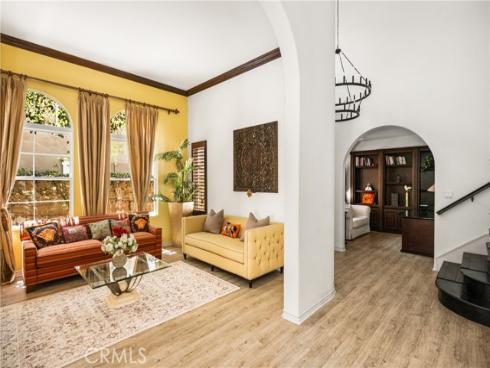 40  Paso Robles  , Irvine, CA