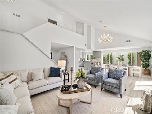 39  Cape Cod  , Irvine, CA