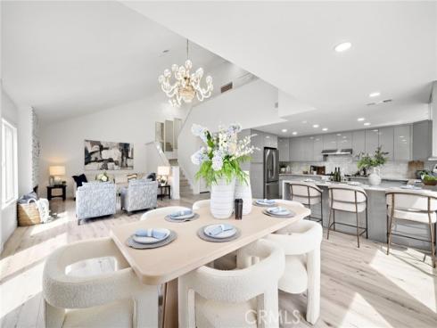 39  Cape Cod  , Irvine, CA