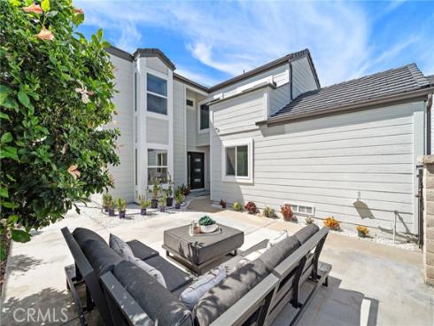 39  Cape Cod  , Irvine, CA