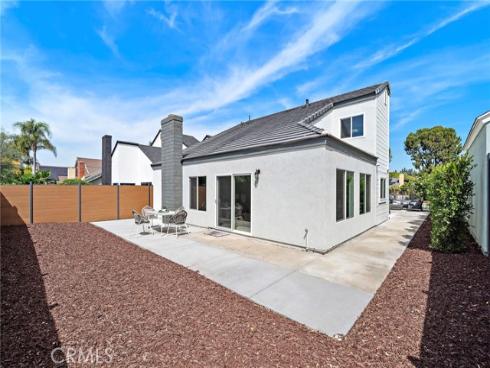 39  Cape Cod  , Irvine, CA