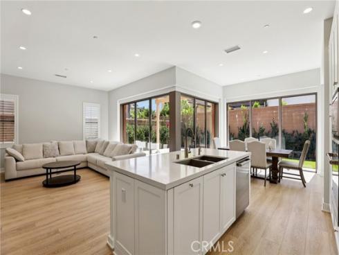 191 Plum Lily , Irvine, CA