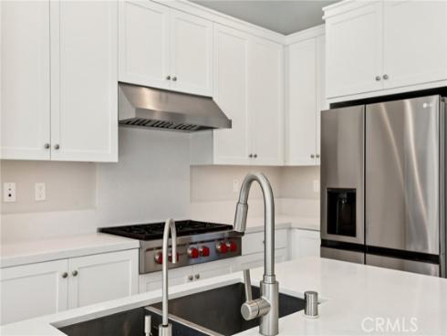 191 Plum Lily , Irvine, CA