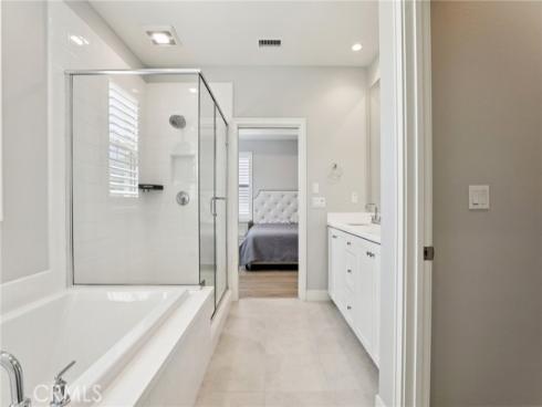 191 Plum Lily , Irvine, CA