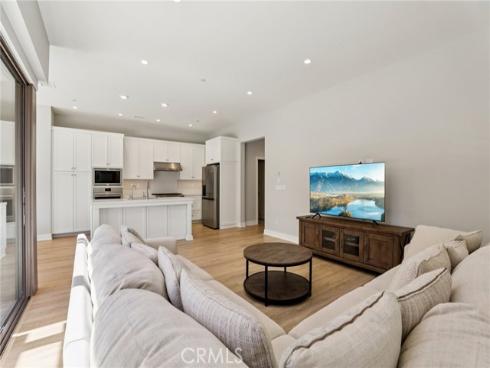 191 Plum Lily , Irvine, CA