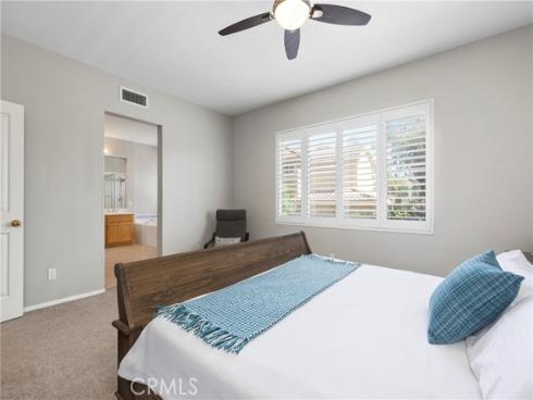 65  Ashcrest  , Irvine, CA