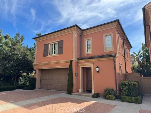 113 Hanging , Irvine, CA
