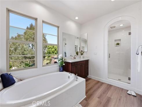 57  Sweet Bay  , Irvine, CA