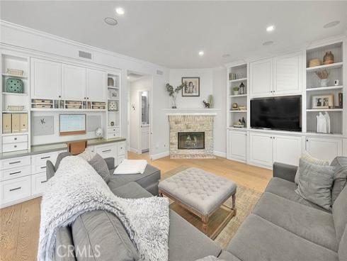 32 Hillsdale , Irvine, CA