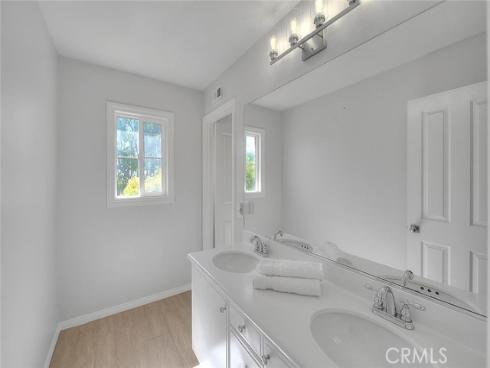 32 Hillsdale , Irvine, CA