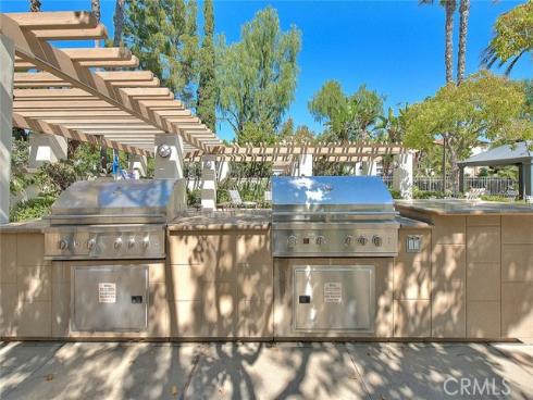 32 Hillsdale , Irvine, CA