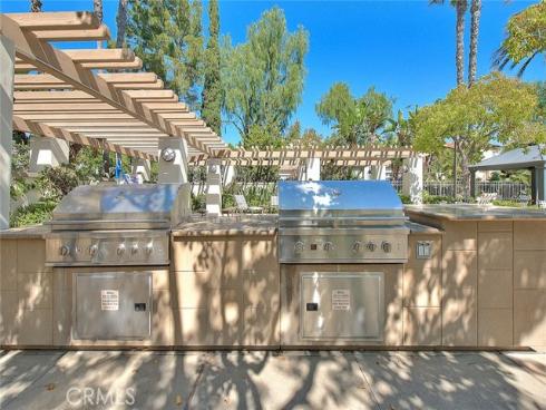 32 Hillsdale , Irvine, CA