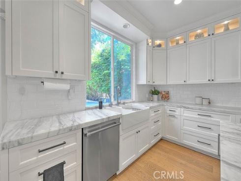 32 Hillsdale , Irvine, CA