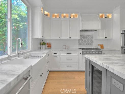 32 Hillsdale , Irvine, CA