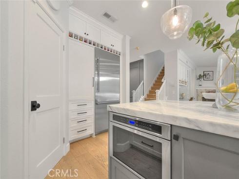 32 Hillsdale , Irvine, CA